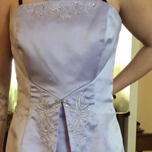 Dress - Picture 3 of 7